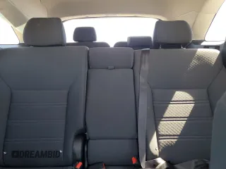 2020 Kia Sorento LX with VIN 5XYPG4A35LG651763, listed as a Copart auction lot 49738375 with 41,100 mi miles and Salvage Title. Bid and sale history available at DreamBid. Image 10.