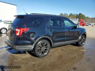 2018 Ford Explorer XLT with VIN 1FM5K8D80JGA01457, listed as a Copart auction lot 41652665 with 68,925 mi miles and Salvage Title. Bid and sale history available at carsss.com. Image 3.