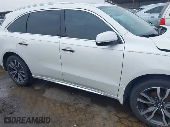 2020 Acura MDX Advance with VIN 5J8YD4H80LL025946, listed as a IAAI auction lot 42196824 with 36,078 mi miles and . Bid and sale history available at DreamBid. Image 13.