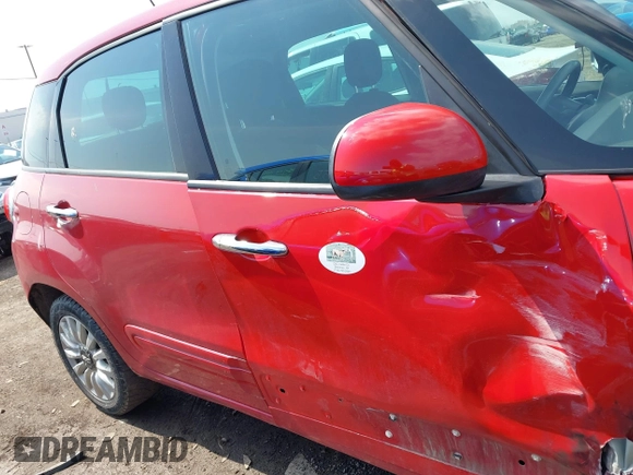 2014 FIAT 500L Easy with VIN ZFBCFABH4EZ018172, listed as a IAAI auction lot 42099424 with 138,650 mi miles and . Bid and sale history available at DreamBid. Image 13.