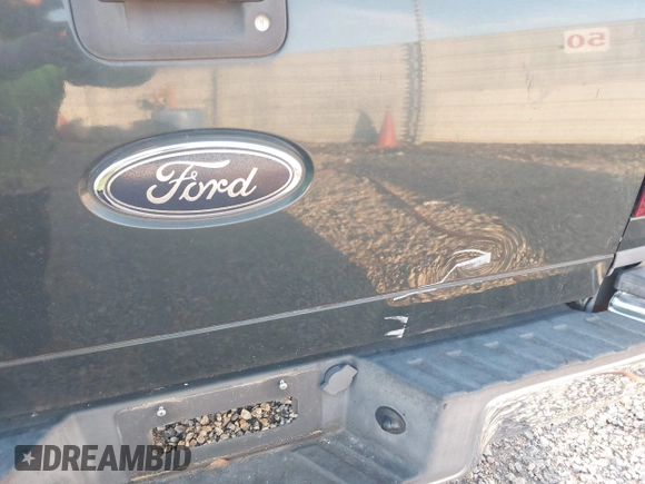2005 Ford F-150 XLT with VIN 1FTPX025X5KC35939, listed as a IAAI auction lot 41286286 with 162,045 mi miles. Bid and sale history available at carsss.com. Image 6.