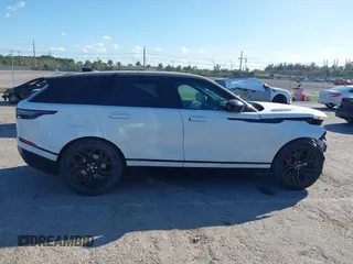 2024 Land Rover Range Rover Velar Dynamic SE with VIN SALYL2EX1RA370322, listed as a IAAI auction lot 41572336 with 32,939 mi miles and . Bid and sale history available at DreamBid. Image 14.