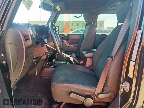 2016 Jeep Wrangler Unlimited Freedom with VIN 1C4BJWDG2GL115627, listed as a Copart auction lot 64671025 with 187,524 mi miles and Clean title. Bid and sale history available at DreamBid. Image 7.