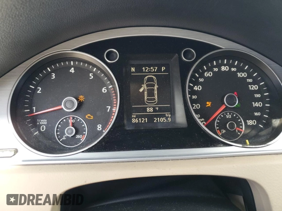 2013 Volkswagen CC Sport with VIN WVWBN7AN6DE522976, listed as a Copart auction lot 73211454 with 86,121 mi miles and Salvage Title. Bid and sale history available at carsss.com. Image 9.