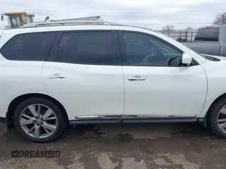 2016 Nissan Pathfinder Platinum with VIN 5N1AR2MM8GC662836, listed as a IAAI auction lot 41702450 with 149,885 mi miles. Bid and sale history available at carsss.com. Image 14.