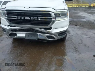 2019 Ram 1500 Big Horn z VIN 1C6SRFFT0KN538889, wystawiony jako IAAI lot #42002519 z przebiegiem 71 432 mil mil oraz . Historia ofert i sprzedaży dostępna na DreamBid. Obrazek 17.