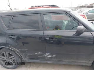 2016 Kia Soul + with VIN KNDJP3A5XG7351382, listed as a IAAI auction lot 41708534 with 55,487 mi miles and . Bid and sale history available at DreamBid. Image 14.