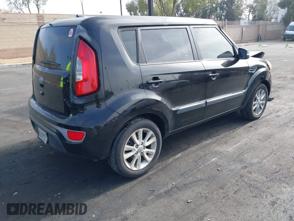 2012 Kia Soul + with VIN KNDJT2A67C7360534, listed as a IAAI auction lot 42096541 with 183,452 mi miles. Bid and sale history available at carsss.com. Image 4.