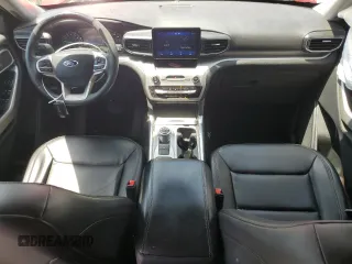 2021 Ford Explorer XLT with VIN 1FMSK7DH3MGC17143, listed as a Copart auction lot 55153615 with 27,354 mi miles and Salvage Title. Bid and sale history available at carsss.com. Image 8.