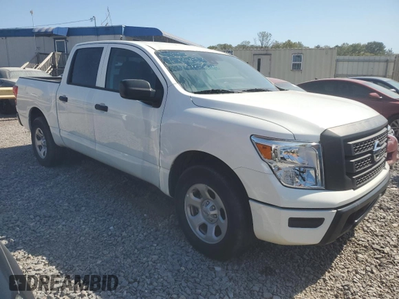 2022 Nissan Titan SV with VIN 1N6AA1EEXNN106670, listed as a Copart auction lot 75882384 with 16,441 mi miles and Clean title. Bid and sale history available at DreamBid. Image 4.