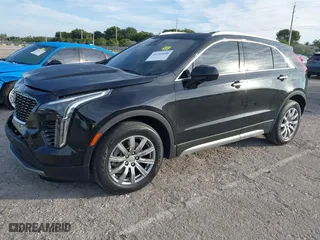 2020 Cadillac XT4 FWD Premium Luxury with VIN 1GYFZCR44LF070832, listed as a IAAI auction lot 41249608 with 77,471 mi miles. Bid and sale history available at carsss.com. Image 17.