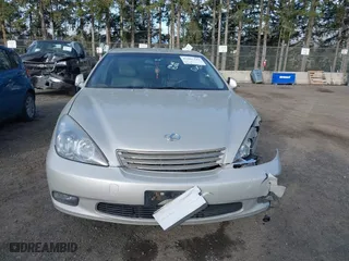 2003 Lexus ES 300 with VIN JTHBF30G130121418, listed as a IAAI auction lot 41667129 with 1 mi miles. Bid and sale history available at carsss.com. Image 11.