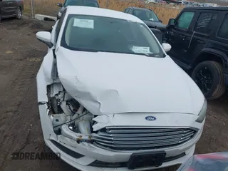 2017 Ford Fusion S with VIN 3FA6P0G71HR260823, listed as a IAAI auction lot 41690056 with 177,525 mi miles. Bid and sale history available at carsss.com. Image 12.