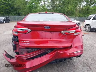2020 Ford Fusion S с VIN 3FA6P0G77LR110627, выставлен на аукционе IAAI как лот 42269564 с пробегом 43 815 миль миль и . История ставок и продаж доступна на DreamBid. Изображение 16.