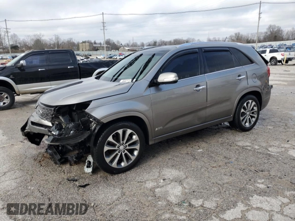2014 Kia Sorento SX Limited с VIN 5XYKWDA74EG536509, выставлен на аукционе Copart как лот 86627414 с пробегом 107 093 миль миль и Списание • Salvage title. История ставок и продаж доступна на DreamBid. Изображение 1.