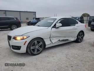 2017 BMW 2 Series 230i with VIN WBA2F9C57HV664357, listed as a Copart auction lot 83875534 with 91,623 mi miles and Salvage Title. Bid and sale history available at carsss.com. Image 1.