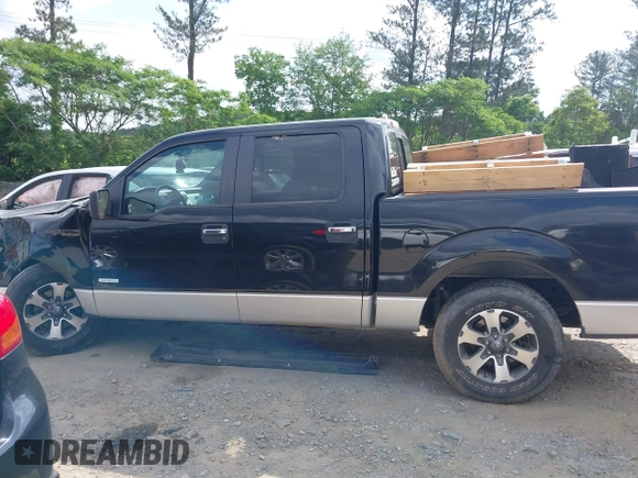 2012 Ford F-150 XL z VIN 1FTFW1CT7CKD67278, wystawiony jako IAAI lot #42177660 z przebiegiem 220 836 mil mil oraz . Historia ofert i sprzedaży dostępna na DreamBid. Obrazek 14.