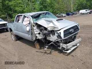 2011 Toyota Tacoma with VIN 3TMLU4EN4BM059033, listed as a IAAI auction lot 42293157 with Not provided miles and . Bid and sale history available at DreamBid. Image 1.
