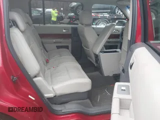 2011 Ford Flex Limited w/Ecoboost with VIN 2FMHK6DT2BBD29980, listed as a IAAI auction lot 41433515 with 232,986 mi miles. Bid and sale history available at carsss.com. Image 8.
