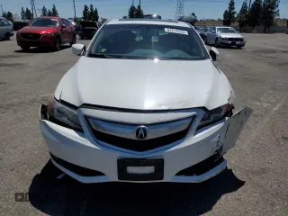 2014 Acura ILX Technology with VIN 19VDE1F78EE009260, listed as a Copart auction lot 64614225 with 133,560 mi miles and Salvage title. Bid and sale history available at DreamBid. Image 5.