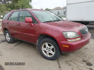 2000 Lexus RX 300 with VIN JT6HF10UXY0148220, listed as a IAAI auction lot 42105078 with 250,618 mi miles. Bid and sale history available at carsss.com. Image 1.