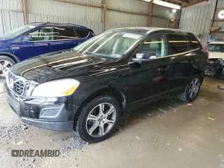 2011 Volvo XC60 3.0T with VIN YV4902DZ0B2193752, listed as a Copart auction lot 62071495 with 131,940 mi miles and Salvage title. Bid and sale history available at DreamBid. Image 1.