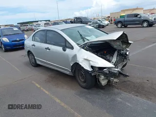 2009 Honda Civic DX-VP z VIN 2HGFA16339H349260, wystawiony jako IAAI lot #42043254 z przebiegiem 145 204 mil mil oraz . Historia ofert i sprzedaży dostępna na DreamBid. Obrazek 1.