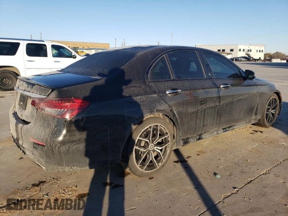 2022 Mercedes-Benz E-Class E 350 with VIN W1KZF8DB3NB053423, listed as a Copart auction lot 42330515 with 52,483 mi miles and Salvage Title. Bid and sale history available at carsss.com. Image 3.