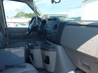 2013 Ford Econoline Cargo Commercial с VIN 1FTSS3EL8DDA41420, выставлен на аукционе IAAI как лот 42668120 с пробегом 248 700 миль миль и . История ставок и продаж доступна на DreamBid. Изображение 5.