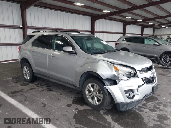 2013 Chevrolet Equinox LT z VIN 2GNFLPE32D6160883, wystawiony jako IAAI lot #40447930 z przebiegiem 141 131 mil mil oraz . Historia ofert i sprzedaży dostępna na DreamBid. Obrazek 1.