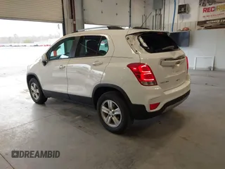 2021 Chevrolet Trax LT with VIN KL7CJPSB0MB349846, listed as a IAAI auction lot 41624620 with 54,804 mi miles. Bid and sale history available at carsss.com. Image 3.