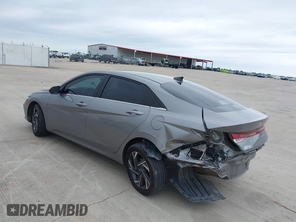 2024 Hyundai Elantra SEL with VIN KMHLS4DGXRU717514, listed as a IAAI auction lot 42189253 with 23,940 mi miles and . Bid and sale history available at DreamBid. Image 3.
