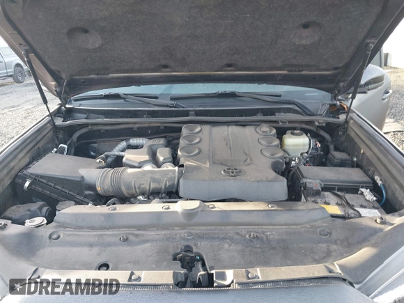 2021 Toyota 4Runner SR5 with VIN JTEMU5JR8M5878358, listed as a IAAI auction lot 41826705 with 76,748 mi miles and . Bid and sale history available at DreamBid. Image 10.