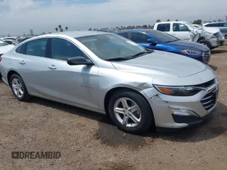 2022 Chevrolet Malibu LS with VIN 1G1ZC5STXNF147474, listed as a IAAI auction lot 42030223 with 25,981 mi miles and . Bid and sale history available at DreamBid. Image 1.
