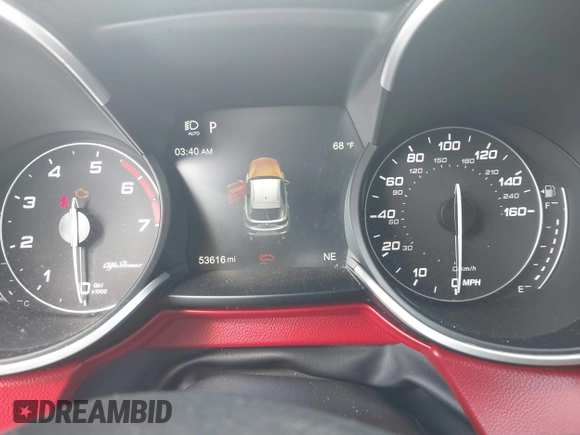 2020 Alfa Romeo Stelvio Ti z VIN ZASPAKBN7L7C92393, wystawiony jako IAAI lot #41824452 z przebiegiem 53 616 mil mil oraz . Historia ofert i sprzedaży dostępna na DreamBid. Obrazek 7.