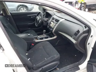 2015 Nissan Altima SV z VIN 1N4AL3AP0FC212970, wystawiony jako IAAI lot #42045260 z przebiegiem 110 433 mil mil oraz . Historia ofert i sprzedaży dostępna na DreamBid. Obrazek 5.