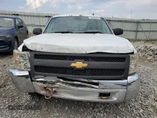 2013 Chevrolet Silverado 1500 LS with VIN 3GCPKREA9DG270635, listed as a Copart auction lot 70052584 with 204,386 mi miles and Salvage Title. Bid and sale history available at DreamBid. Image 5.