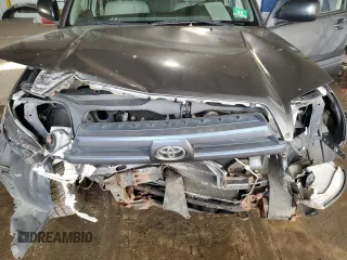 2004 Toyota 4Runner SR5 with VIN JTEBU14R340033796, listed as a Copart auction lot 85018854 with Not Provided miles and Salvage Title. Bid and sale history available at DreamBid. Image 12.