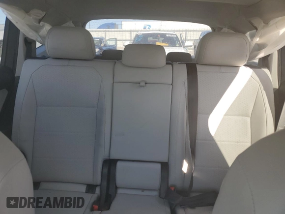 2019 Volkswagen Tiguan SE with VIN 3VV3B7AX3KM117455, listed as a Copart auction lot 45728245 with 90,472 mi miles and Salvage Title. Bid and sale history available at DreamBid. Image 10.