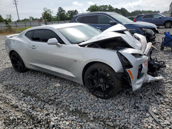 2016 Chevrolet Camaro 2SS with VIN 1G1FG1R76G0141332, listed as a Copart auction lot 55898725 with 70,810 mi miles and Salvage title. Bid and sale history available at DreamBid. Image 4.
