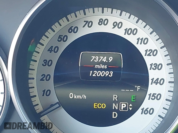 2014 Mercedes-Benz E 350 Luxury with VIN WDDHF8JB8EA858520, listed as a IAAI auction lot 41770199 with 120,093 mi miles and . Bid and sale history available at DreamBid. Image 15.