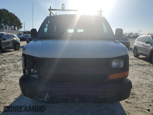 2004 Chevrolet Express Cargo Van with VIN 1GCGG25U341191561, listed as a Copart auction lot 43657715 with 351,423 mi miles and Salvage Title. Bid and sale history available at carsss.com. Image 5.