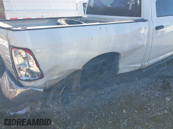 2012 Ram 2500 ST with VIN 3C6UD5CL3CG185547, listed as a IAAI auction lot 41626508 with 178,343 mi miles. Bid and sale history available at carsss.com. Image 6.