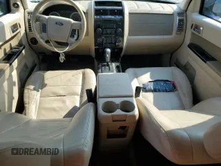 2011 Ford Escape Limited с VIN 1FMCU0E74BKA66030, выставлен на аукционе Copart как лот 62301345 с пробегом Не указан миль и Чистый • Clean title. История ставок и продаж доступна на DreamBid. Изображение 8.