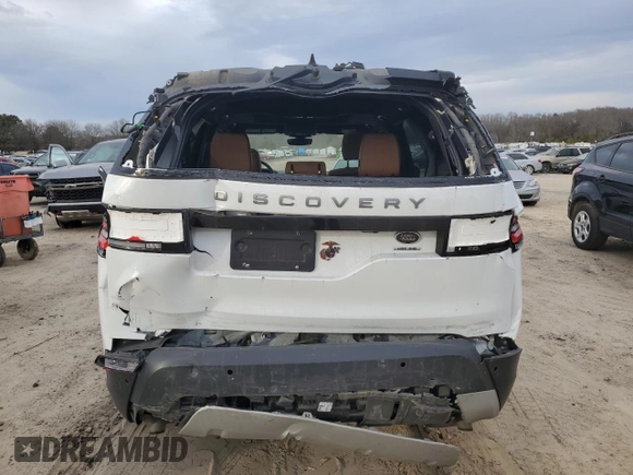 2017 Land Rover Discovery HSE with VIN SALRRBBV5HA040395, listed as a Copart auction lot 41852844 with 70,679 mi miles. Bid and sale history available at carsss.com. Image 6.