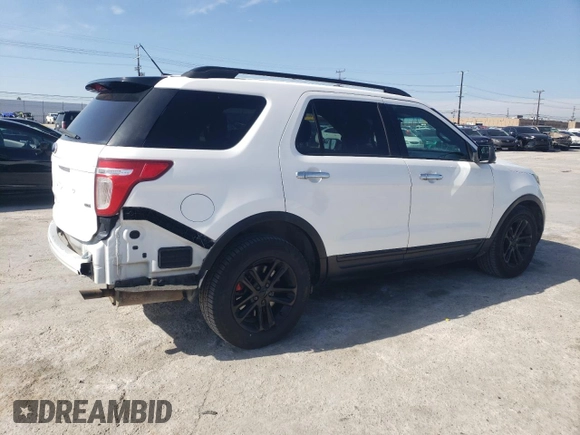 2015 Ford Utility Police Interceptor with VIN 1FM5K8AR7FGB75496, listed as a Copart auction lot 45770905 with 59,846 mi miles and Clean Title. Bid and sale history available at carsss.com. Image 3.