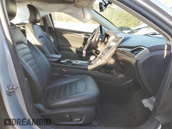 2016 Ford Fusion SE with VIN 3FA6P0T93GR169297, listed as a Copart auction lot 85258724 with 121,568 mi miles and Salvage Title. Bid and sale history available at carsss.com. Image 7.