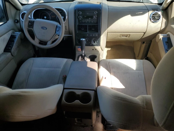 2009 Ford Explorer XLT with VIN 1FMEU73E79UA29961, listed as a Copart auction lot 43614125 with 244119 miles and Clean Title. Bid and sale history available at carsss.com. Image 8.