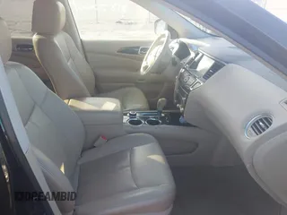 2013 Nissan Pathfinder SV with VIN 5N1AR2MM7DC683706, listed as a IAAI auction lot 41820001 with 177,458 mi miles. Bid and sale history available at carsss.com. Image 5.