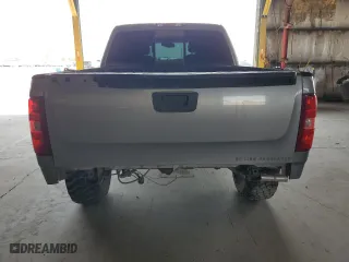 2007 Chevrolet Silverado 1500 LTZ with VIN 2GCFK13Y471505534, listed as a Copart auction lot 64821524 with 215,107 mi miles and Salvage Title. Bid and sale history available at carsss.com. Image 6.